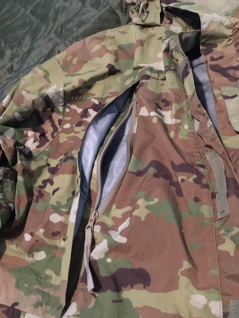 USGI ECWCS Level 6 Goretex Rain Jacket Multicam OCP Medium Regular Army 3