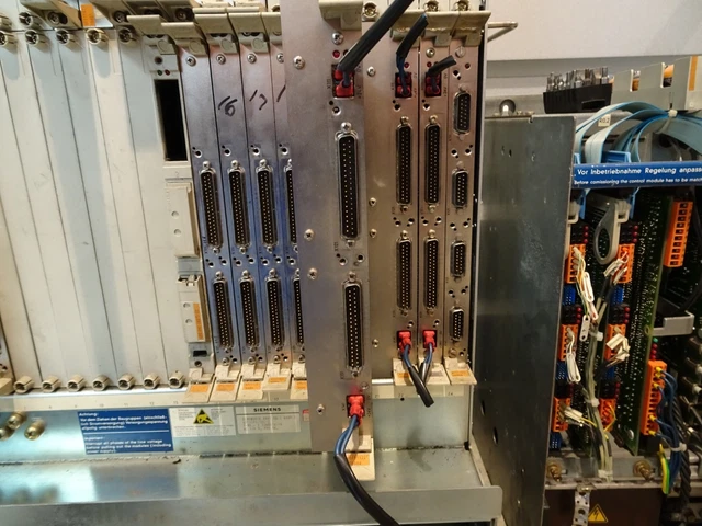 Siemens Sinumerik 6FX1122-8BD04 5702289404.00 570 228 9404.00 Power Supply 24V