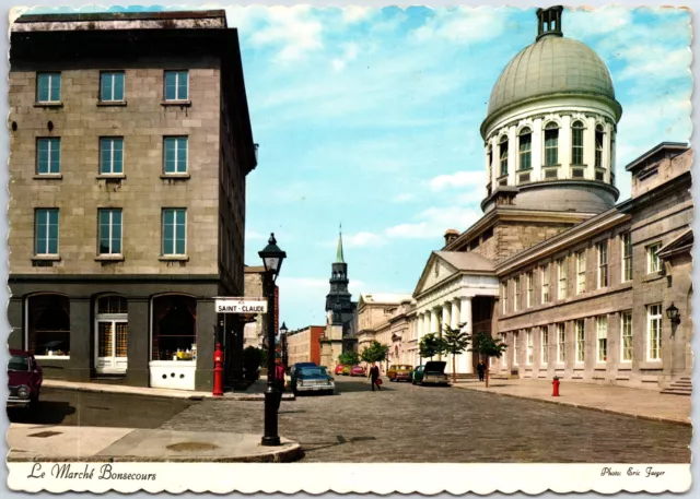 CONTINENTAL SIZE POSTCARD 1960s STREET SCENE BONSECOURS MARKET BUILDING MONTREAL