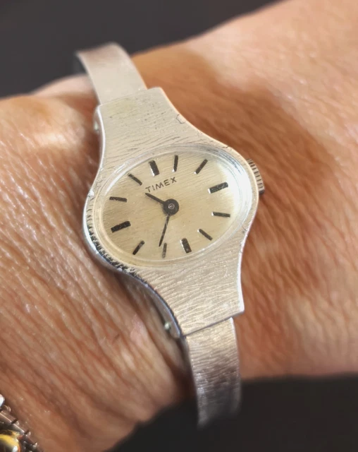 Montre Mécanique Nedys Années 60 Avec Bracelet Métal - à Réviser, Bon état