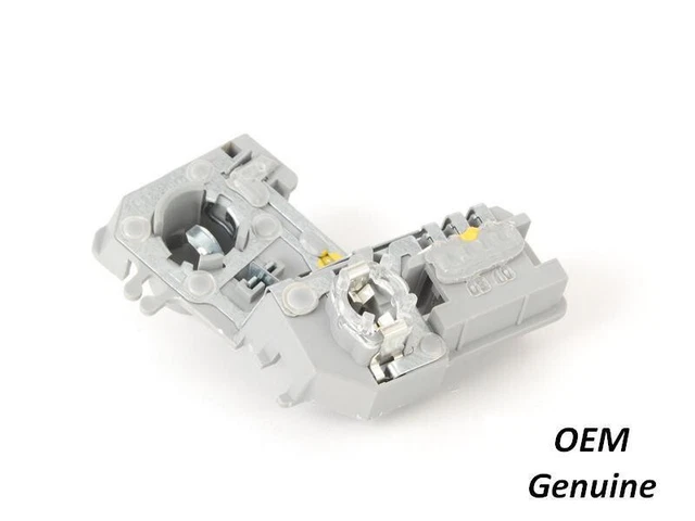 Support Feu Arrière Gauche Intérieur VW Golf 7 (5G) - Référence 5G0945259 - Pièce D'Origine 2013-2017