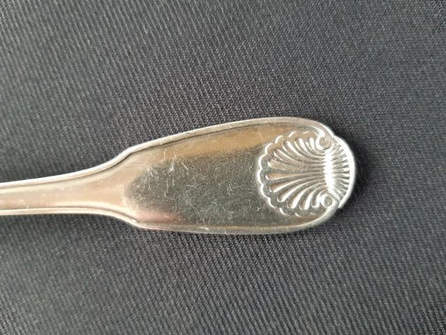 Cuillère Christofle  métal argenté modèle Vendôme coquille