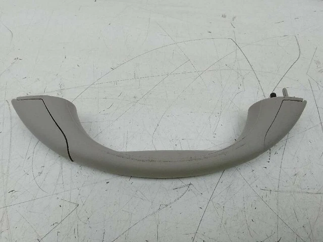 Poignée De Hayon Arrière Pour Nissan Navara/Frontier NP300 D22 2000-2005 - Réf. 90606-VK00A