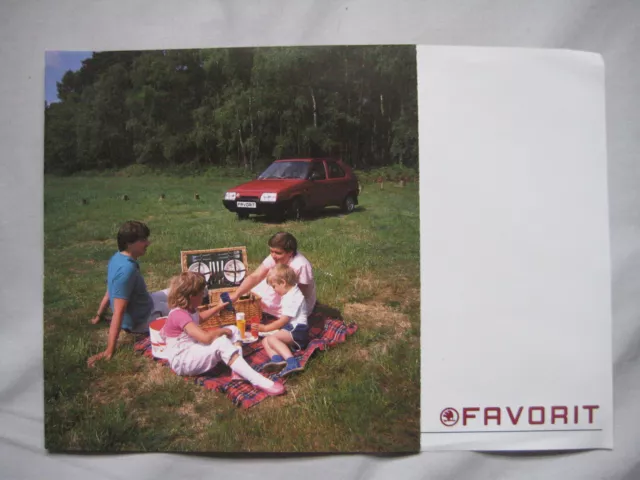 1989 Skoda Favorit Fold Out Brochure Pub.No. CSL-19