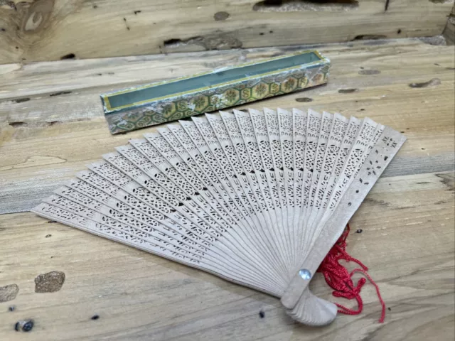 Vintage Ornate Wood Oriental Fan In Box As Is Q184