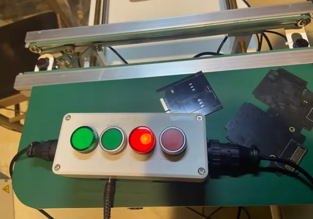SMEMA Box for testing ports of SMT assembly line machines