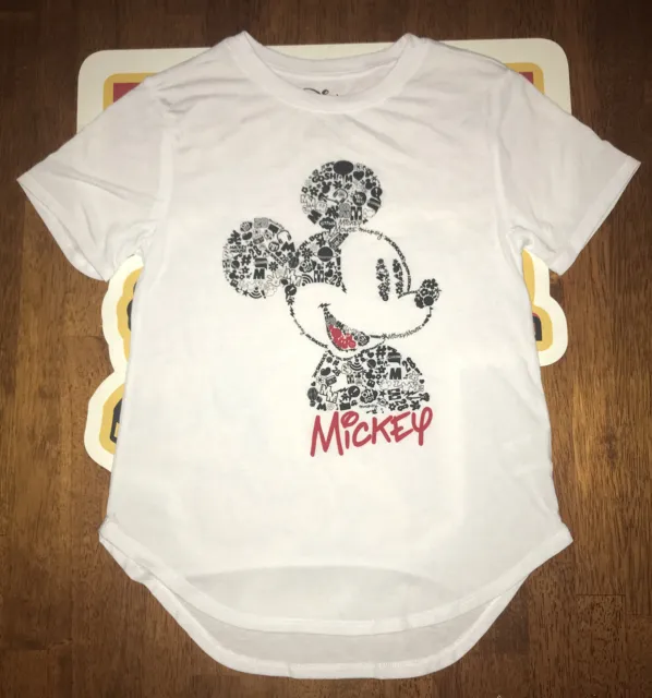 Disney Mickey Mouse Junior’s T-Shirt Small White Short Sleeve Lightweight