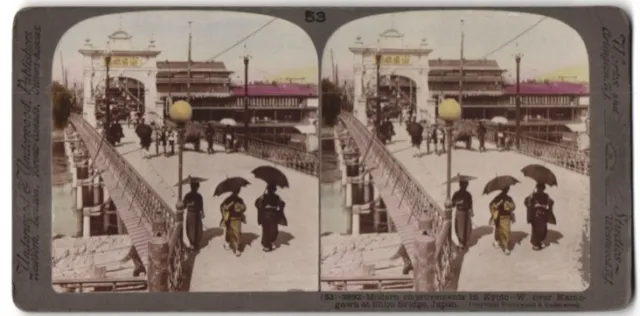 Stereo-Fotografie Underwood & Underwood, New York, Ansicht Kyoto, Kamogawa Shij