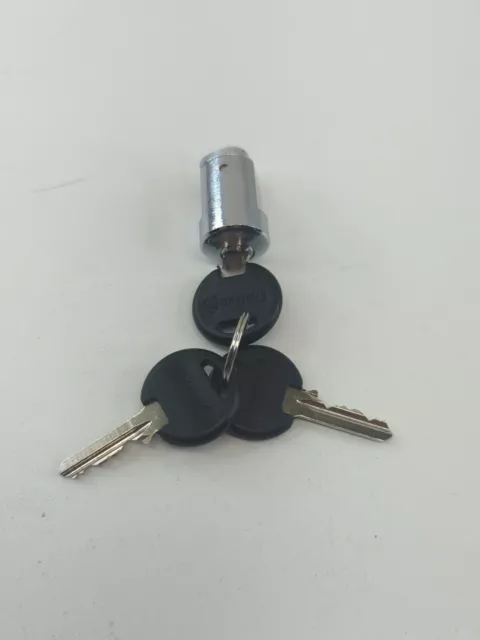 CHATEAU E-Z CYLINDER LOCK FOR RENTAL STORAGE UNITS with 3 keys