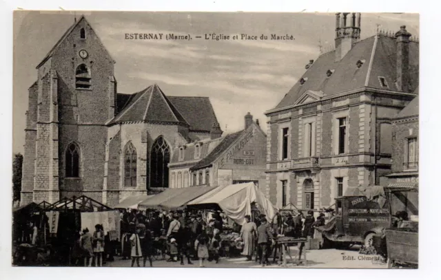 ESTERNAY Marne CPA 51 l'église et la place du marché  MARCHE