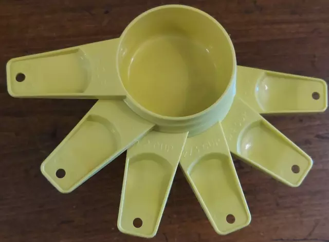 Vintage Tupperware Measuring Cups Yellow Full Set Of 6