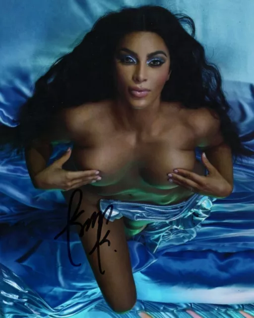 Kim Kardashian 8x10 Signed Photo Guaranteed Authentic COA