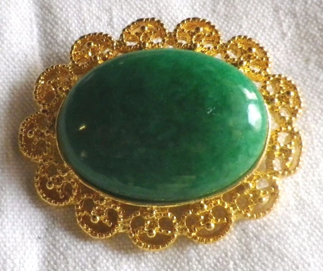 Broche Ovale Vintage Or Et Pierre Verte Cabochon - Bijou Fantaisie - Très Bon état