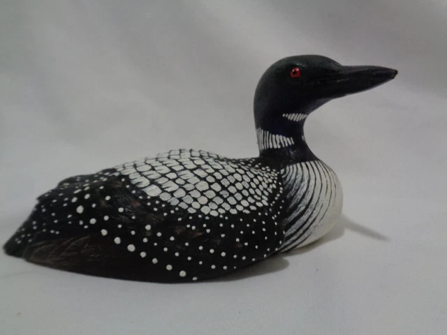 Beautiful Common Loon Hen Bird Waterfowl Collection Sauvagine Made Canada 6 inch