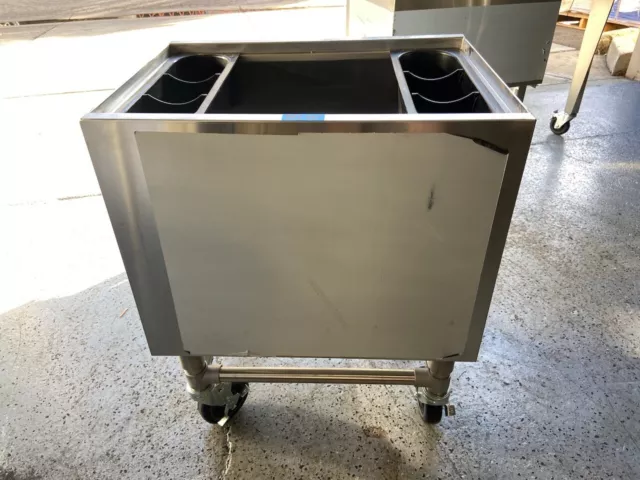 NEW 18x24 Portable Ice Bin Stainless NSF Regency 600IB1824M On Wheels #7215