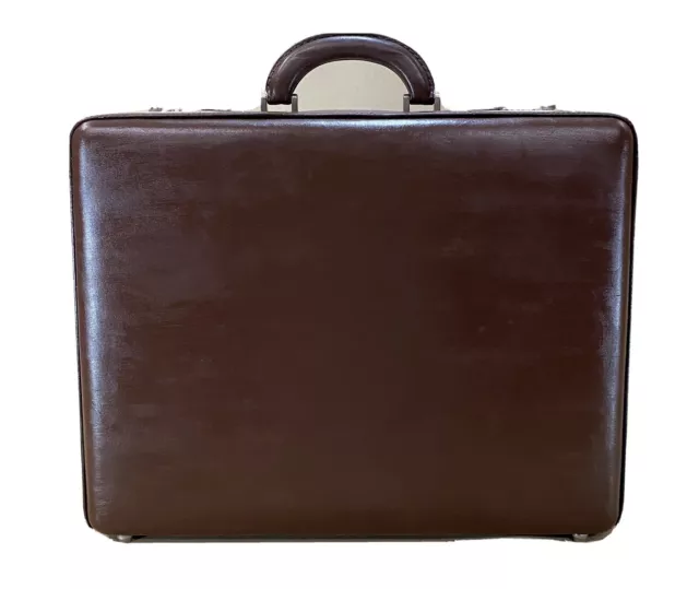 Preowned Tumi Brown Leather 17” Business Briefcase Expandable Attache 4" Thick