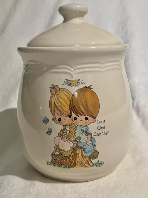 Precious Moments Cookie Jar. “Love One Another” Vtg 1994.