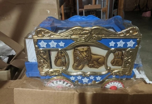 Jim Beam 1979 Circus Wagon Whiskey Decanter Bottle EMPTY With...