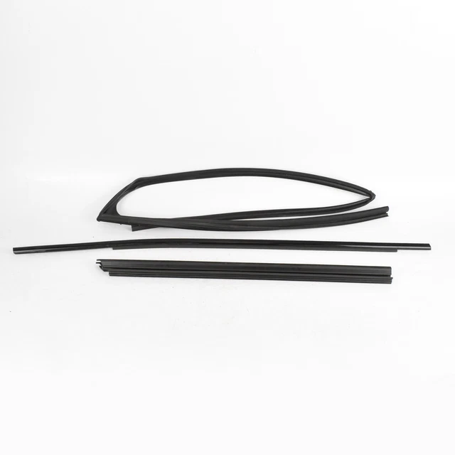 Joint De Vitre Porte Avant Droite Mercedes Classe E W213 - Réf. A2137250465 - Occasion