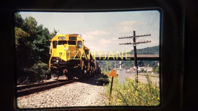 TTH12 TRAIN SLIDE Railroad MAIN Line NYSW 3016 KIRKWOOD NY 2008