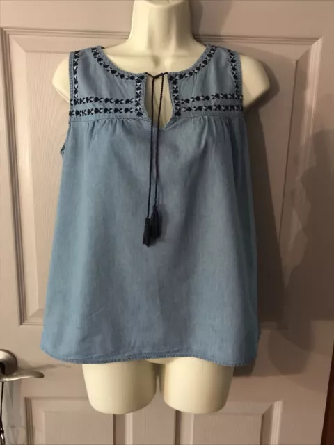 Old Navy Size S Embroidered Blue Chambray Sleeveless Shirt Tassel Tie