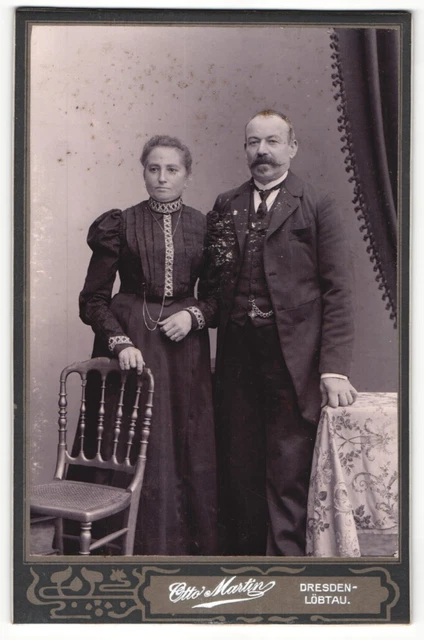 Fotografie Otto Martin, Dresden-Löbtau, Elegantes gutbürgerliches Paar