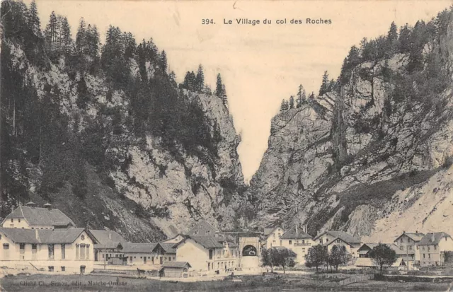 Cpa 25 Le Village Du Col Des Roches