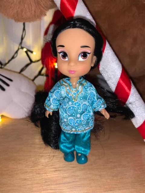 Genuine Disney Store Aladdin Princess Jasmine Mini Animator Doll 5”