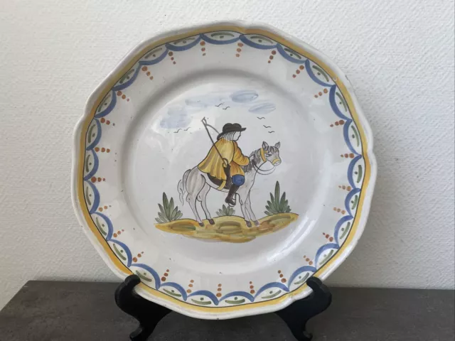 Ancienne Grande Assiette Décorative Faïence Homme A Cheval Deco Rétro