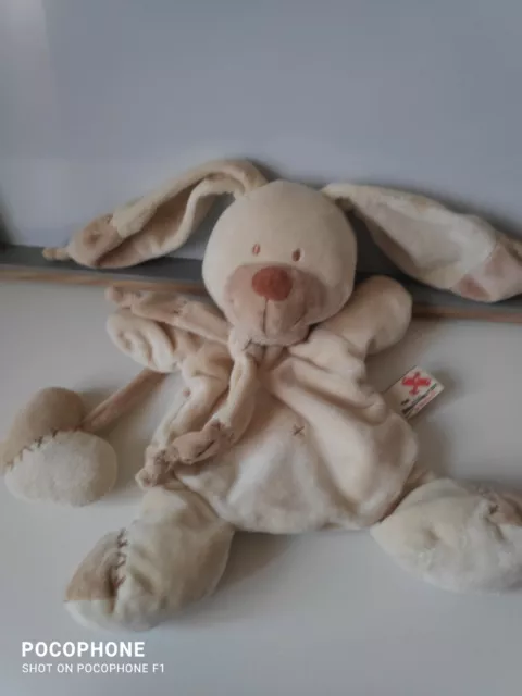 Doudou grand lapin chien coeur grelot marionnette beige points de croix Nicotoy