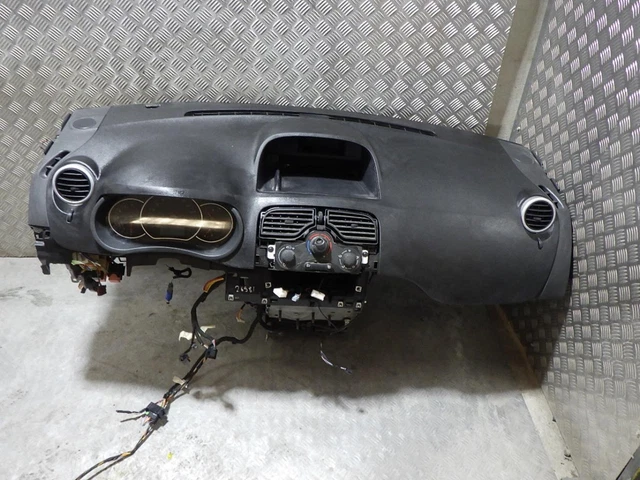 Tableau de bord complet Renault Kangoo 1 phase 1 (1997-2003) - av