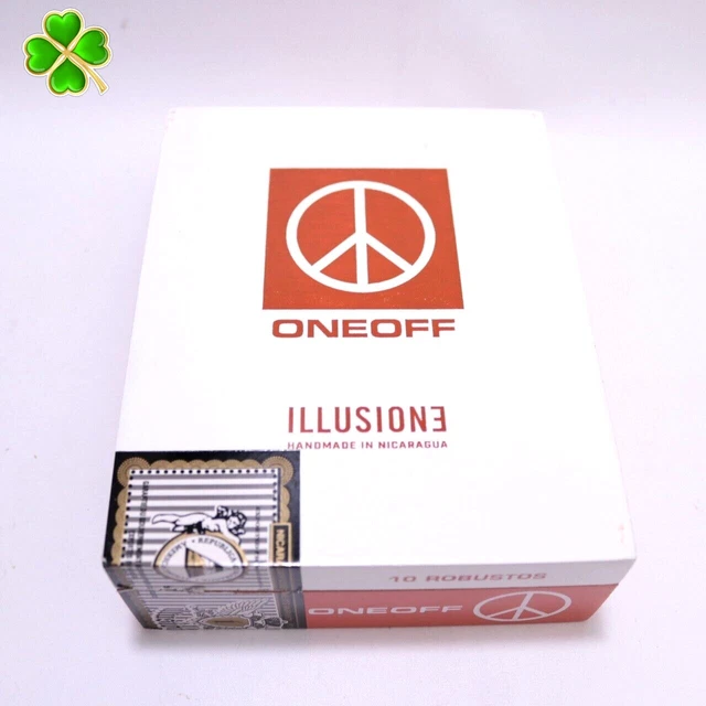 One Off | Illusione Robustos Wood Cigar Box - 6" x 4.75" x 1.75"