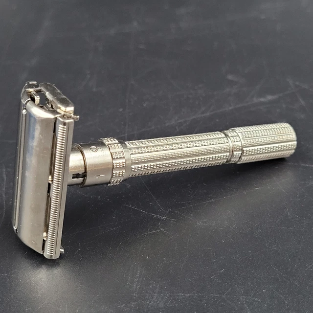 Vintage 1968 Gillette Slim Adjustable 1-9 DE TTO Safety Razor Date Code N-1
