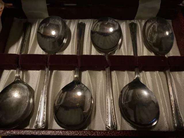 Slack & Barlow 6 x Dessert Spoon Shieffield England Boxed Used Vintage