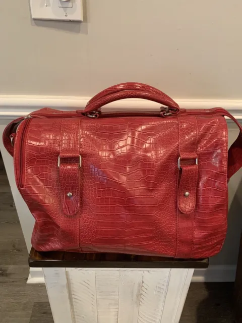 Bath & Body Works Large Carry On Travel Bag Red Croc Embossed Faux Leather VG+