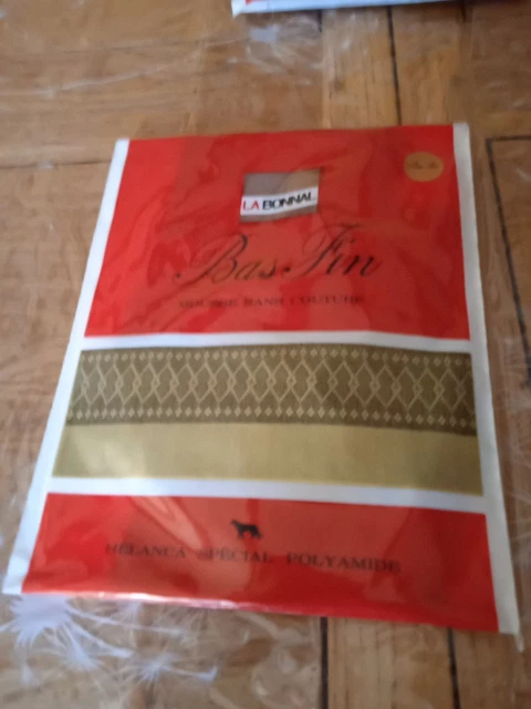 Bas Nylon Claudia Sylva Beige - Taille 1 (8½) - Vintage Belge - Neuf Avec étiquettes