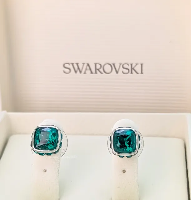 NEW 100% SWAROVSKI Rhodium Green Square Crystal Birthstone Stud Earrings 5660801