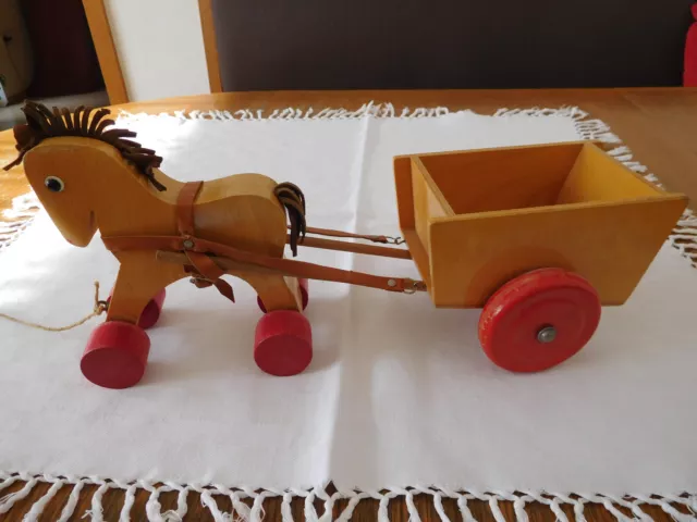 HABA Pferdegespann Pferdewagen Holzspielzeug Pferd und Wagen Alt