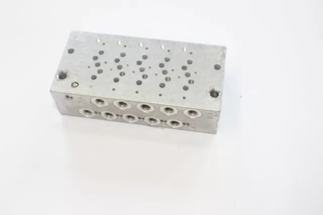 1 x Bosch Anschlussplatte 1825503488 gebraucht