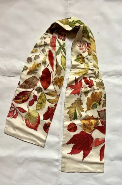 Hermès Vintage Foulard De Tête Décors Automnal