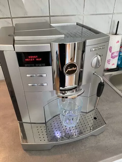 Jura Impressa Kaffeevollautomat Reparatur / Wartung / Überholung