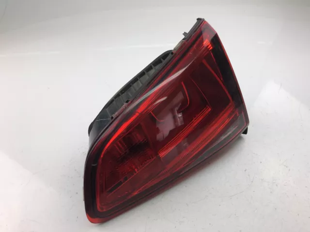 Luz trasera para portón trasero VW Q4129 5G0945094 AC