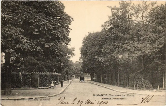 CPA St-MANDÉ - Chaussée de l'Étang - Avenue Daumesnil (519669)