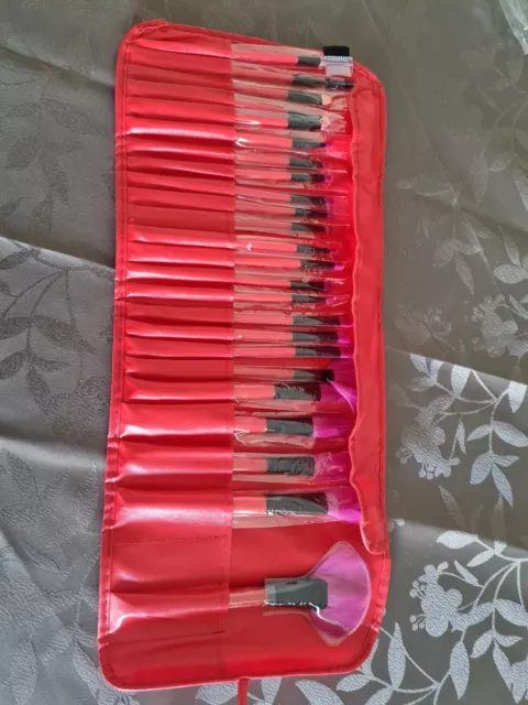 Pinceaux Maquillage Pro Rouge - 24 Pieces + Etui 3