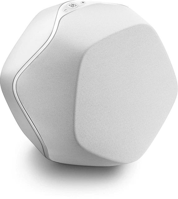 Bang & Olufsen Beoplay M5 vs Bowers & Wilkins Zeppelin Wireless: What is the difference