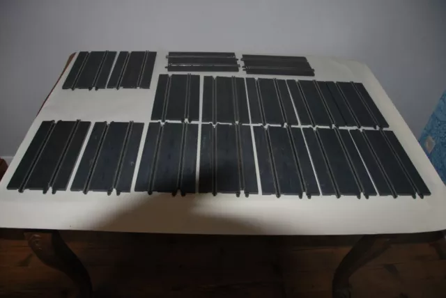 16 RAILS DROITS 30 cm (Lot Circuit 24 Le Vrai) circuit voiture