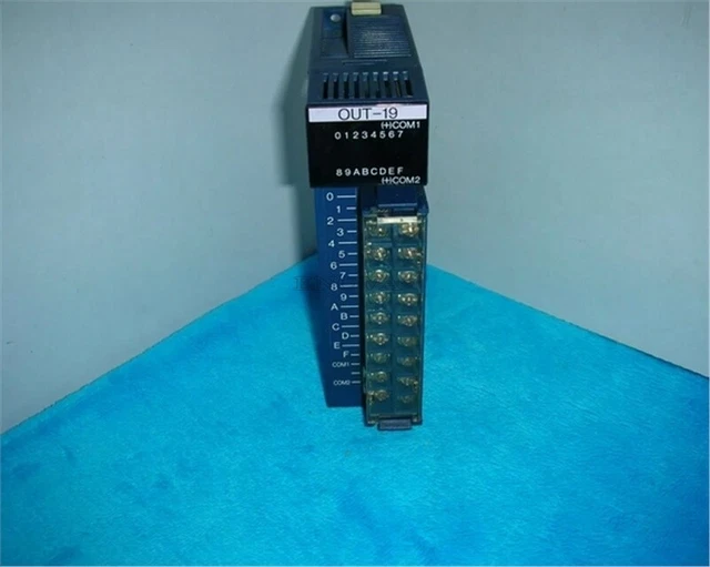 1Pc Used Toyopuc OUT-19 / THK-2754 yv