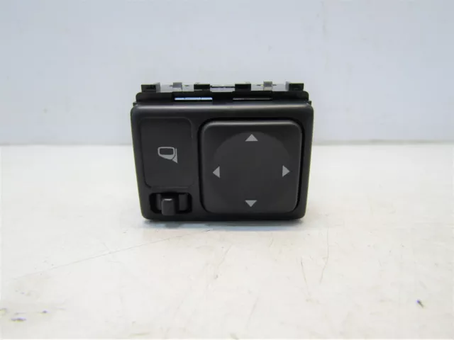 Nissan Juke 2015-18 Electric Door/Wing Mirror Adjuster Switch             #4220V