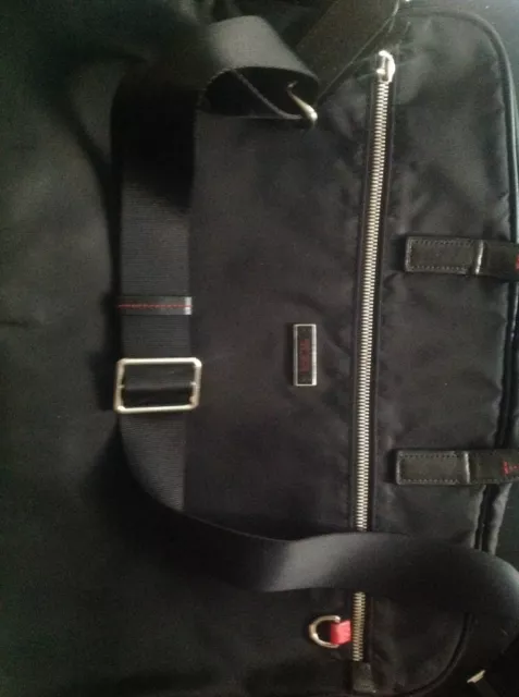 pre-owned tumi nylon messenger bag