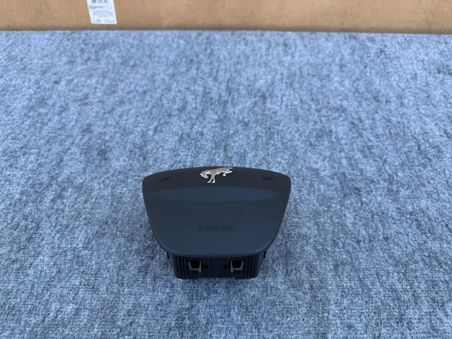 Cache Rétroviseur Extérieur Conducteur GM OEM - 2019-2022 Silverado - Noir (Neuf)